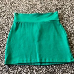 Bebe body con mini skirt